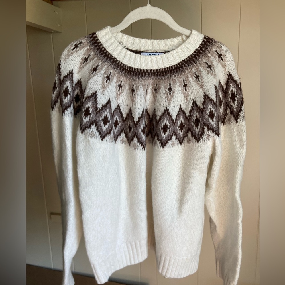 Old Navy Sweater